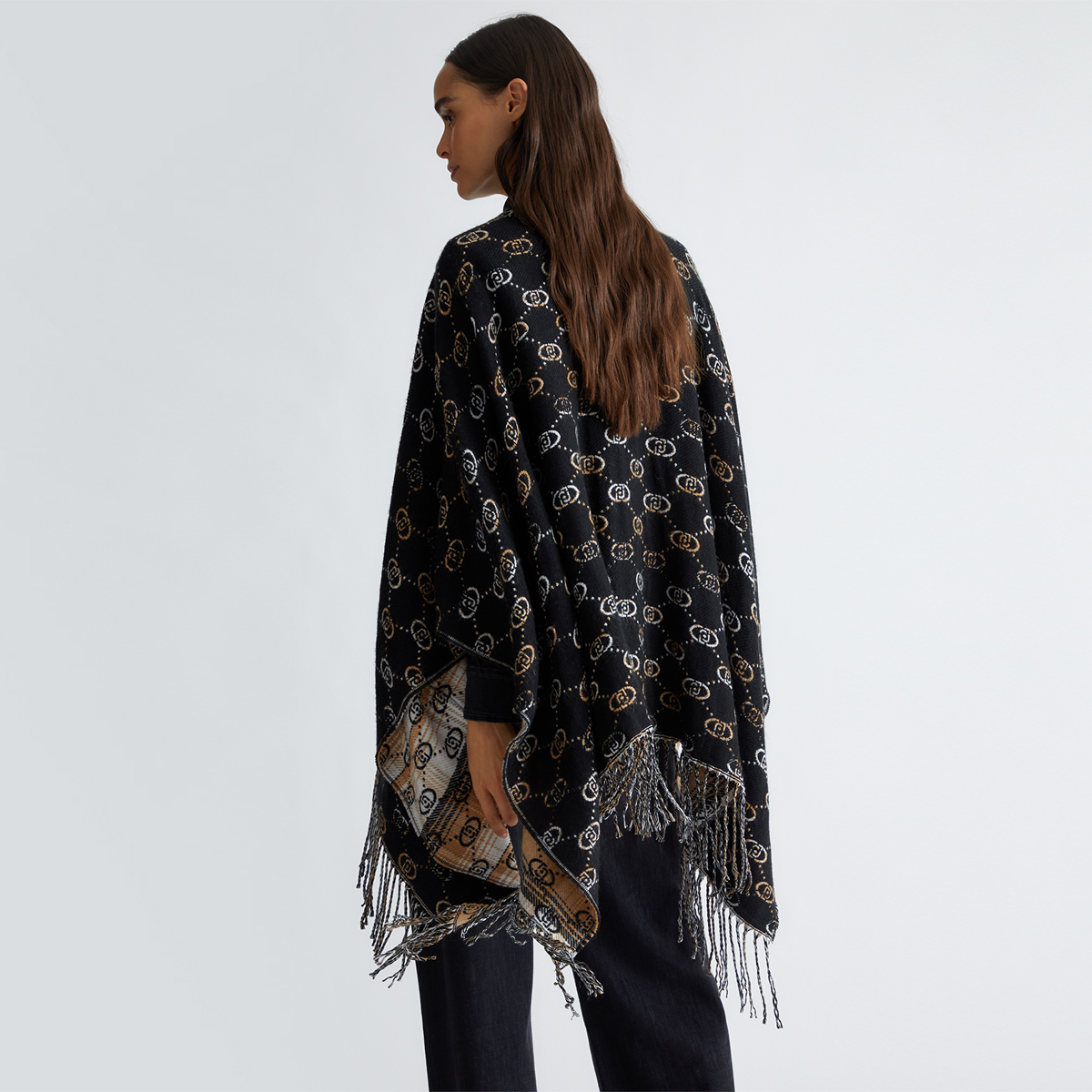 Liu Jo Poncho con Logo Jacquard Black - 3