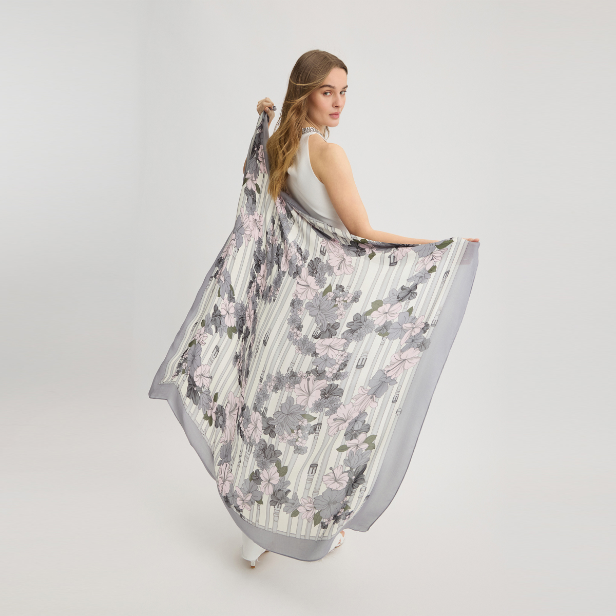 Liu Jo Foulard con stampa floreale Black - 2